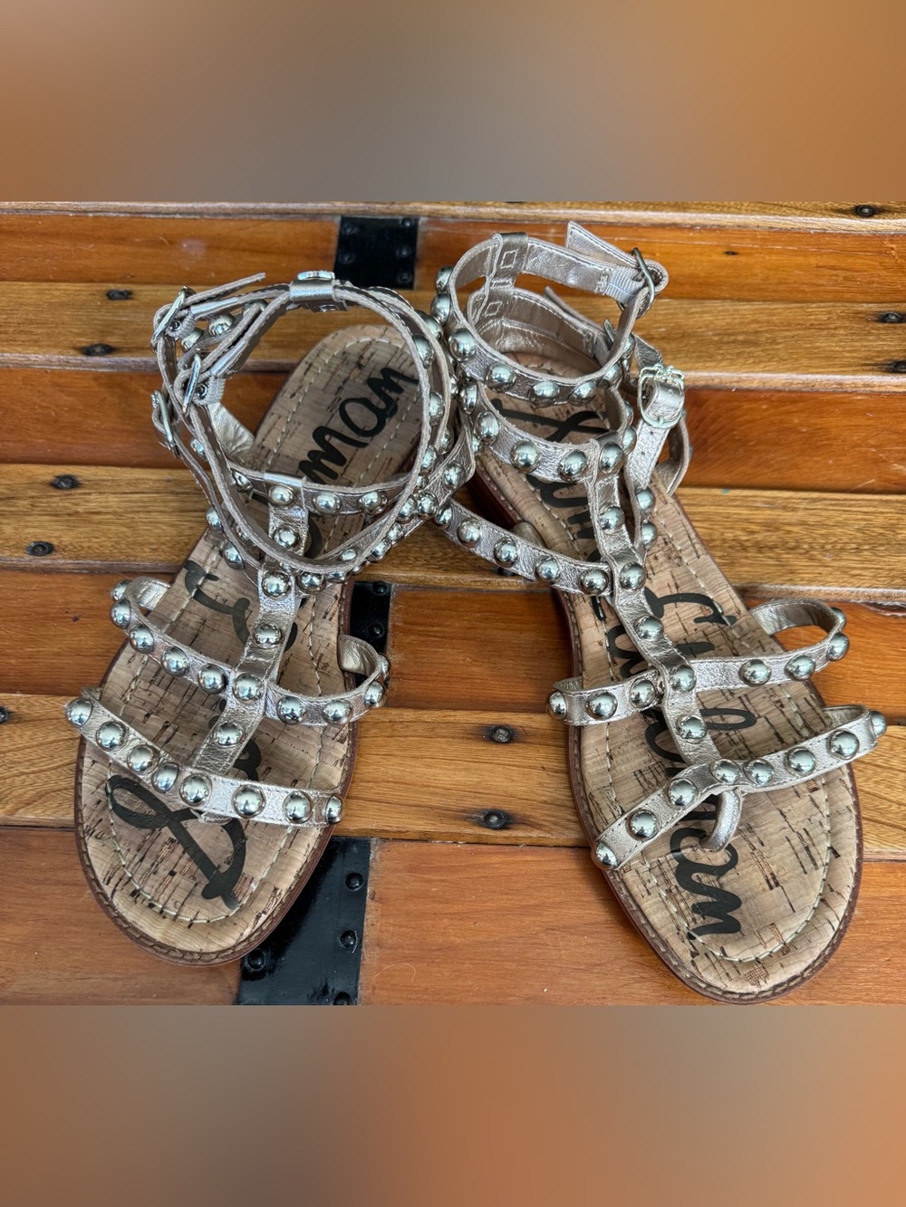 Sam Edelman Eavan Gold Leather Studded Gladiator Sandals - Picture 9 of 12